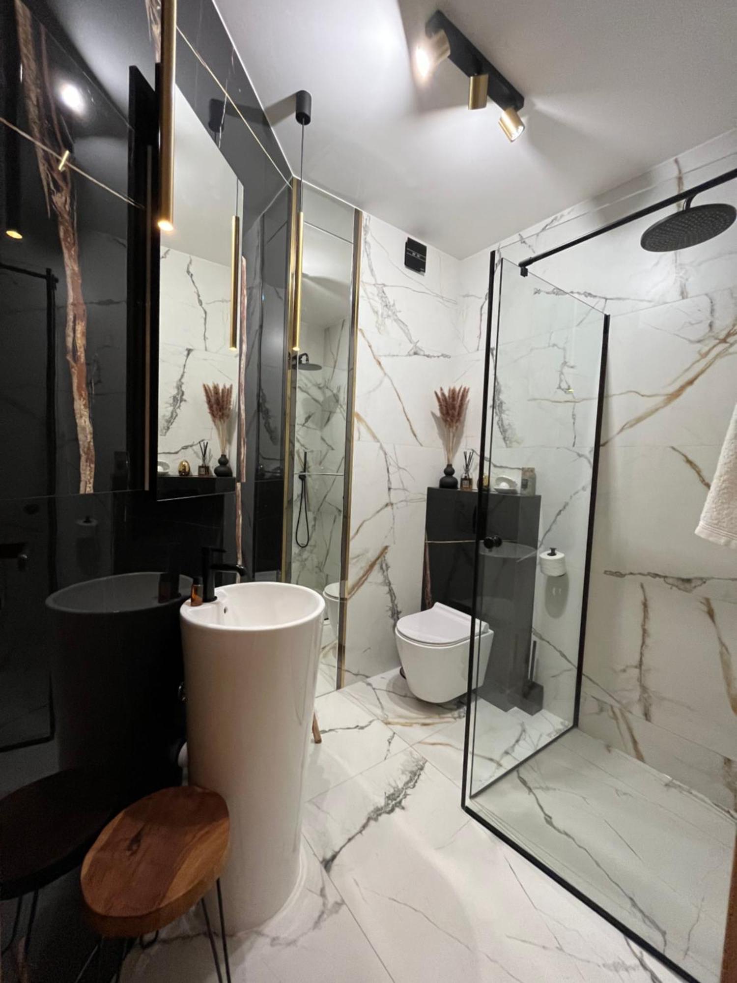 Апартаменты Gold Pearl Zegrze Сероцк Экстерьер фото